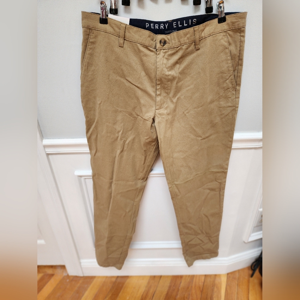 Perry Ellis Men's Tan Pants